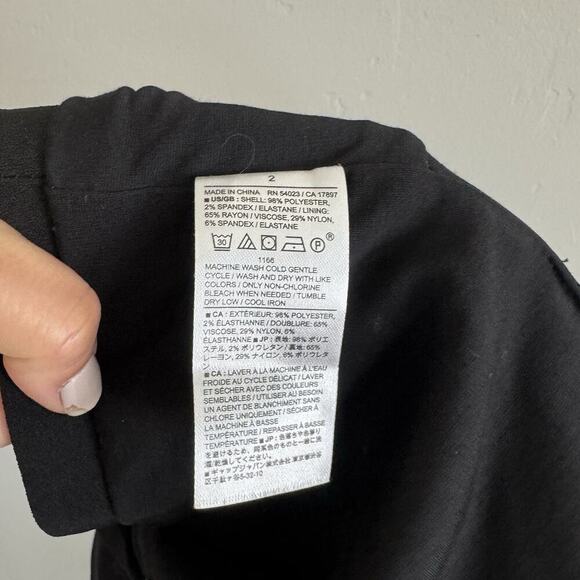 NWT Banana Republic Cropped Ruffle Top Black Woman’s Size 2 Zip Up Tube Top - Picture 9 of 10